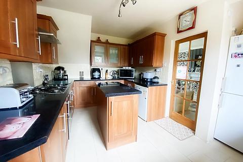 39 Devonshire Drive, Holystone, Newcastle Upon Tyne, NE27 0DF