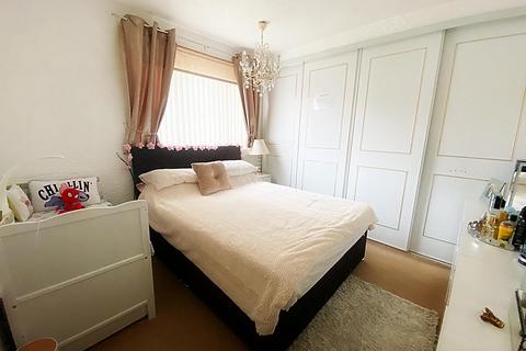 39 Devonshire Drive, Holystone, Newcastle Upon Tyne, NE27 0DF