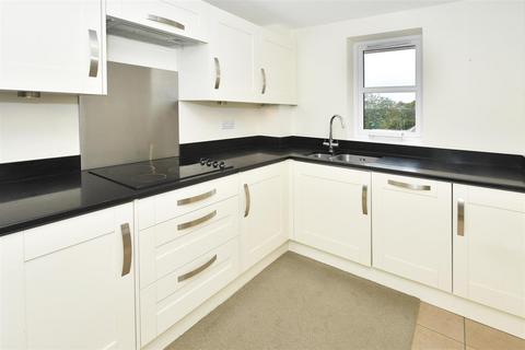 4 bedroom apartment for sale - Adlington House, Newcastle, Staffordshire