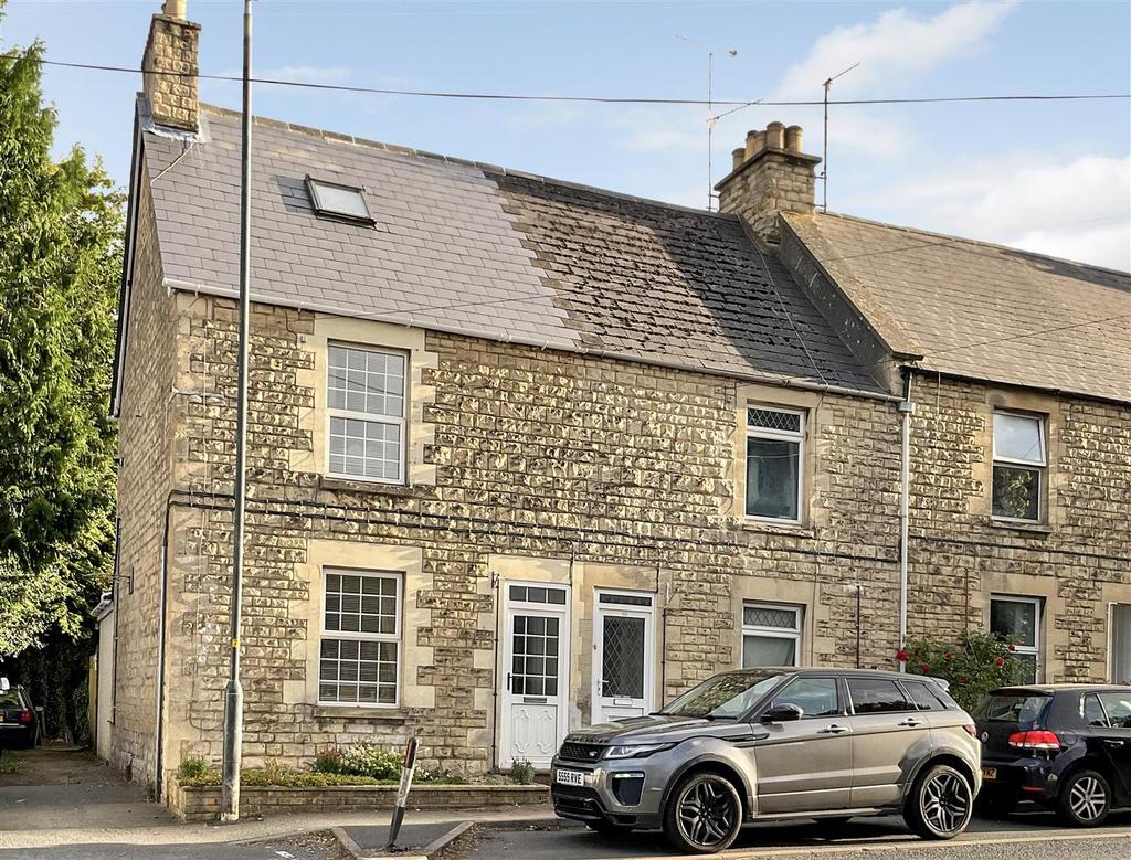 chesterton-lane-cirencester-4-bed-end-of-terrace-house-350-000