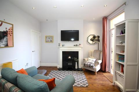 42 Gloucester Street, Eastville, Bristol, BS5 6QE