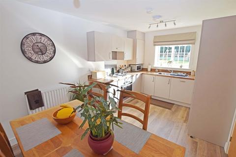 5 Boot Hill Drive, Rainham, Gillingham, ME8 7FD