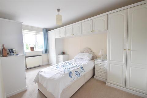 2 bedroom apartment for sale - 325 The Cedars, Abbey Foregate, Shrewsbury SY2 6BY