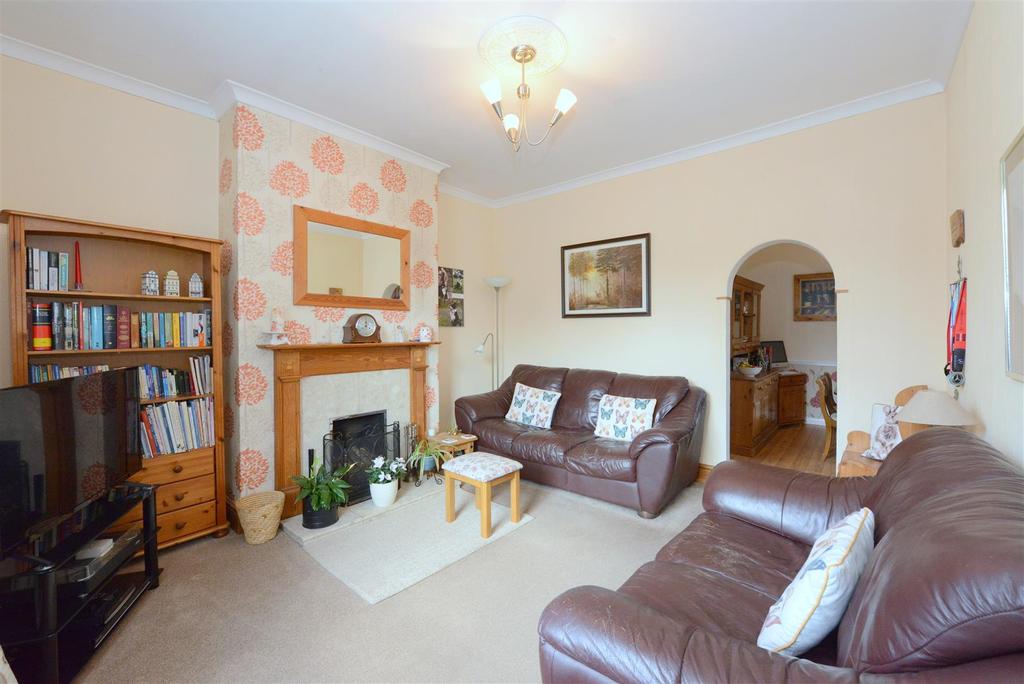 Lythwood Road, Bayston Hill, Shrewsbury 4 bed detached house £425,000