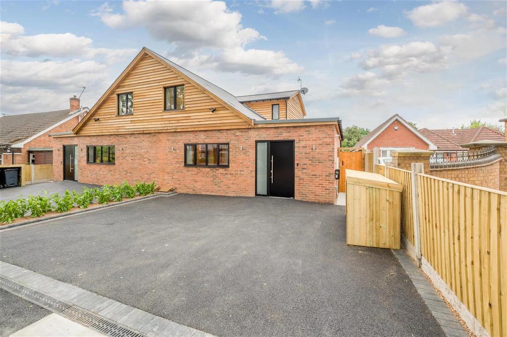 Gillhurst Road, Harborne, Birmingham... 4 bed semidetached house £