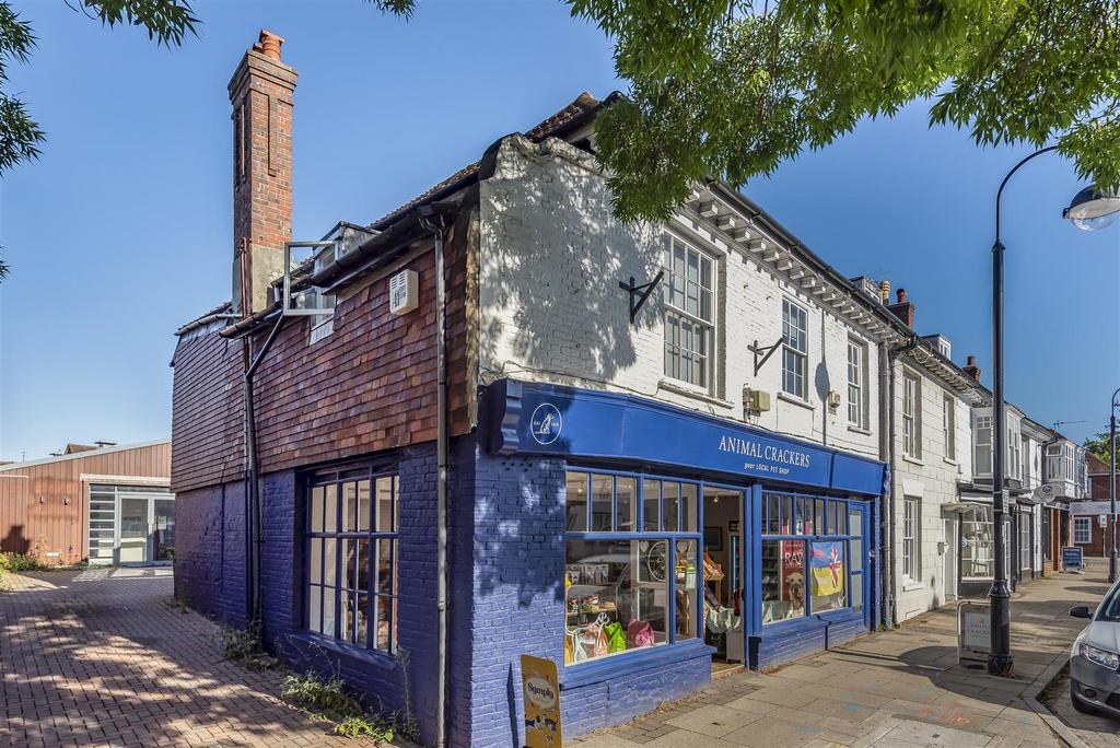 Dragon Street, Petersfield Property for sale £175,000