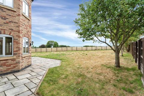 4 West Meadows, Allington, Grantham, NG32 2ET