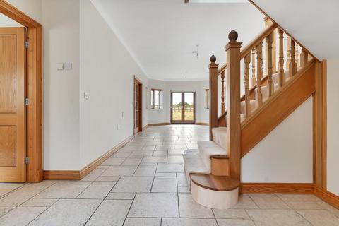 4 West Meadows, Allington, Grantham, NG32 2ET
