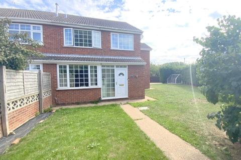 4 bedroom semi-detached house for sale - The Cloisters, Grimsby