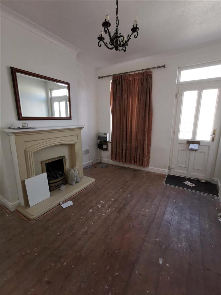Ward Street, Bilston 2 bed house £775 pcm (£179 pw)