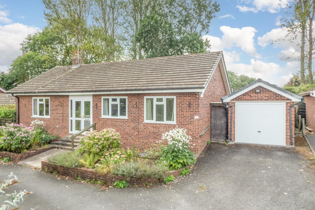 Downton View, Ludlow 3 bed detached bungalow £299,995
