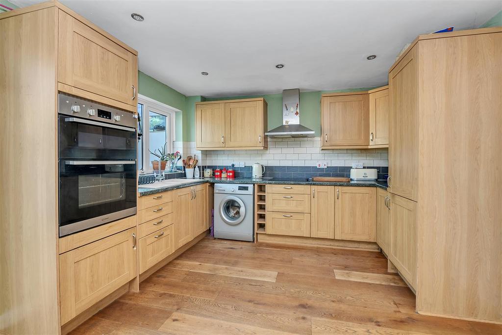Unicorn Place, Bury St. Edmunds 4 bed house for sale £299,000