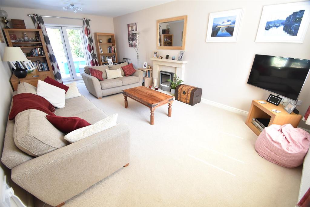 Fennel Road, Portishead 4 bed detached house £725,000