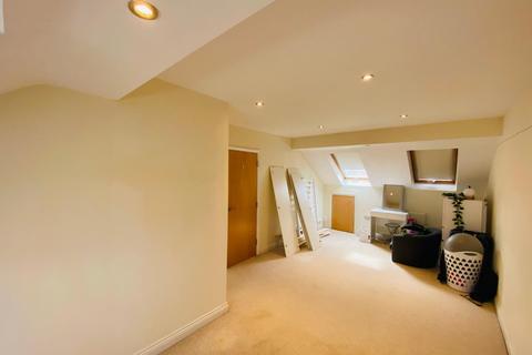 75 Moore Street, Northampton, NN2 7HU