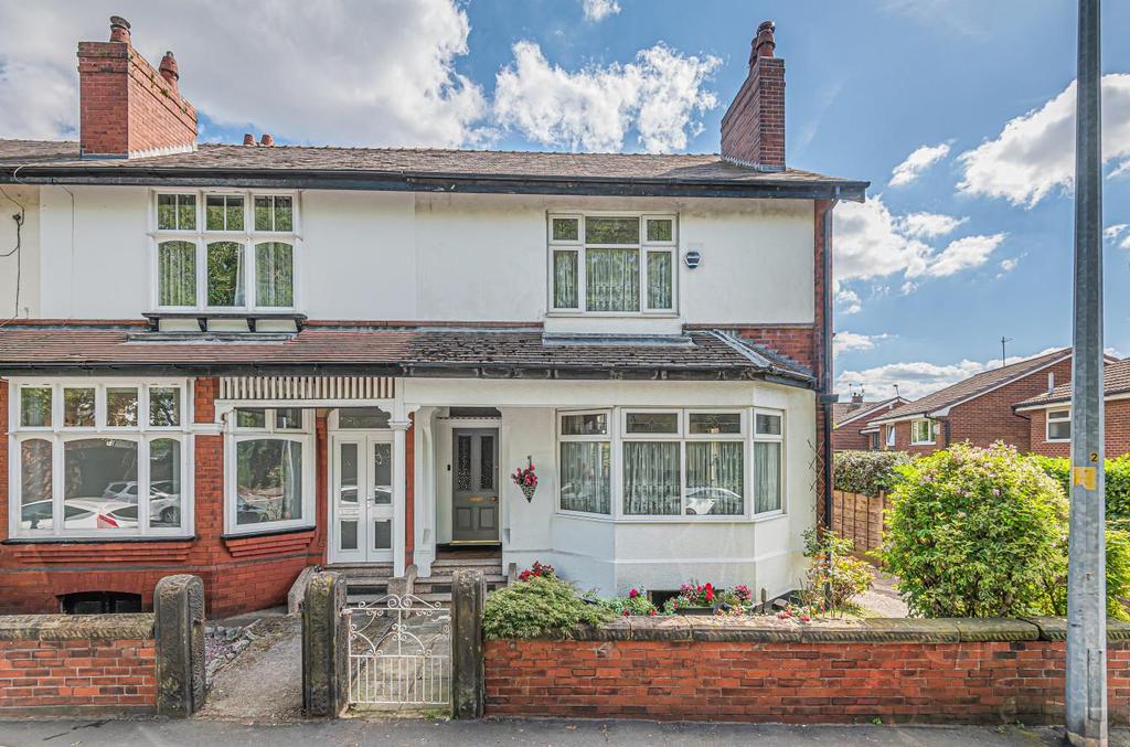 Folly Lane, Swinton, Manchester 4 bed end of terrace house £375,000