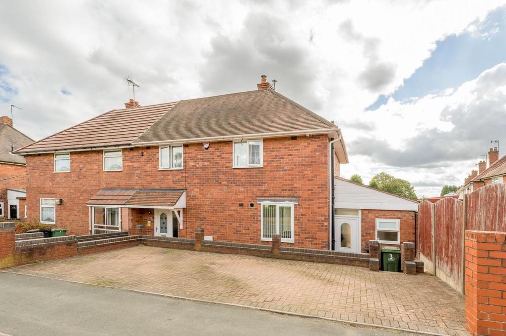 Park Road Lower Gornal 3 Bed Semi Detached House £225 000