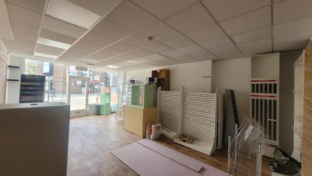 140 Newbegin, Hornsea, East Riding Of Yorkshire, HU18 Retail property