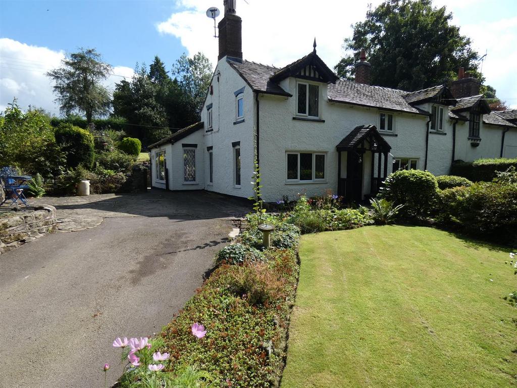 Cheadle Road, Draycott, StokeOnTrent 2 bed semidetached house £318,500
