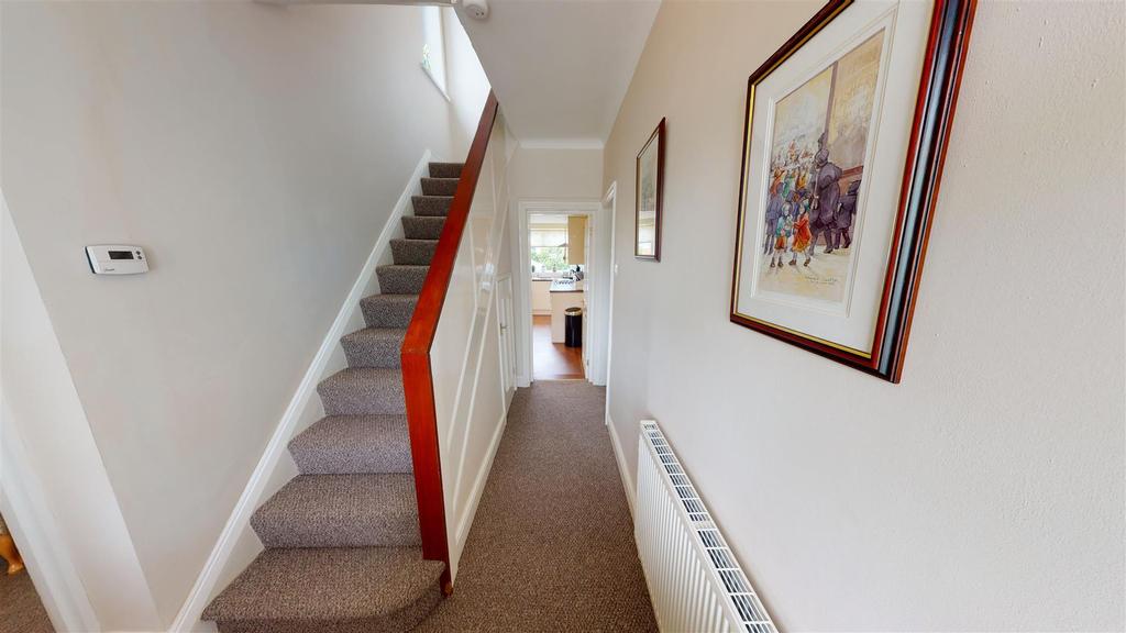 Birchley Road, Billinge, Wigan, WN5 7 4 bed semidetached house £270,000