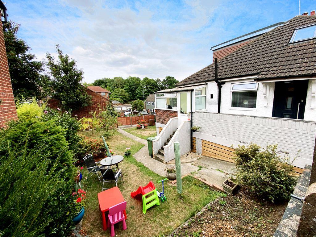 Rydal Drive, Bexleyheath DA7 5EE 2 bed semidetached bungalow £500,000