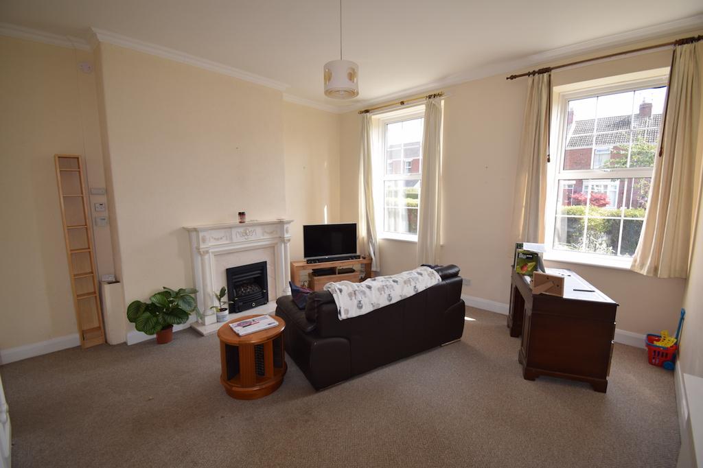 Tudhoe Park Court, Spennymoor DL16 2 bed ground floor flat £525 pcm
