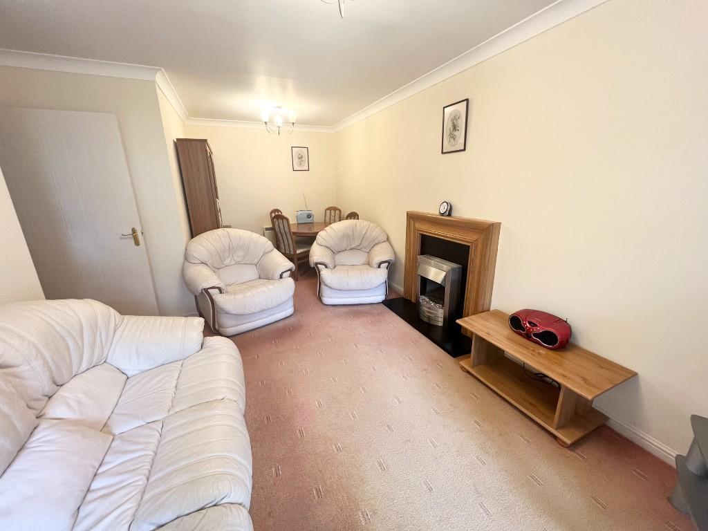 Heritage Way, Gosport PO12 2 bed apartment £179,500