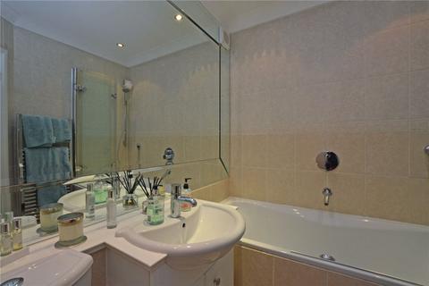 23 Sweyn Place, London, SE3 0EZ