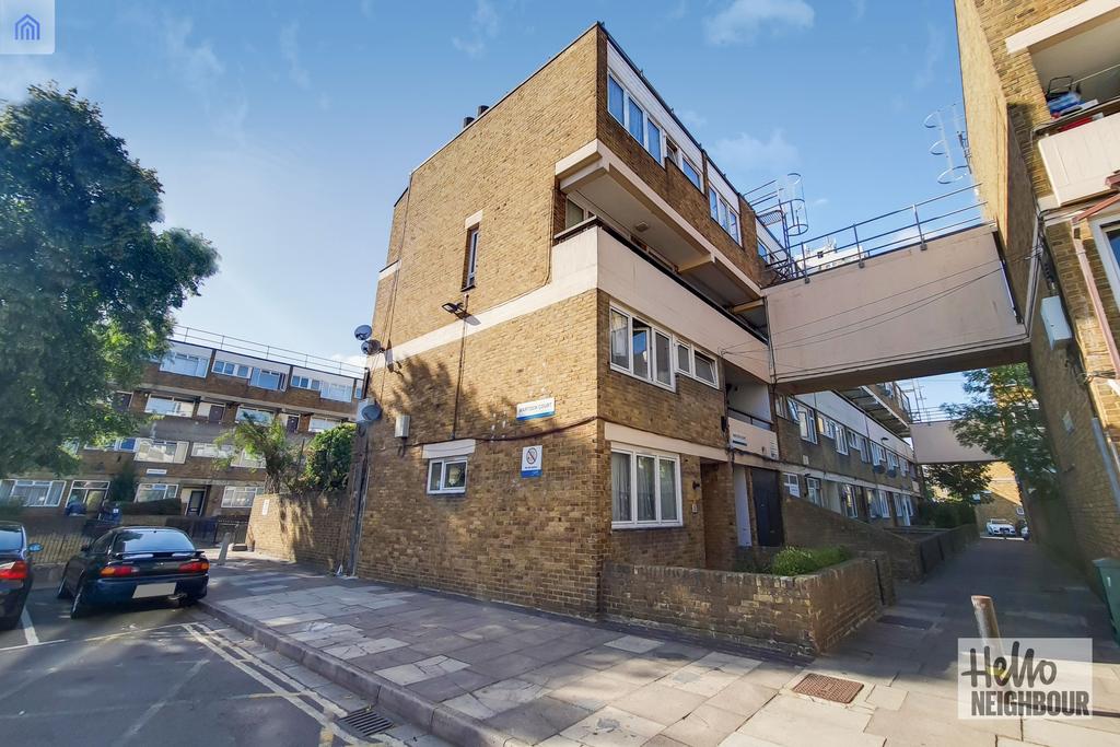 Consort Road, London, SE15 2 bed £1,900 pcm (£438 pw)