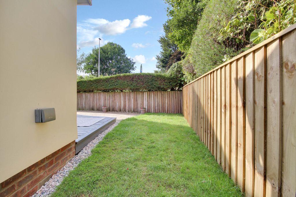 Garden at Side
