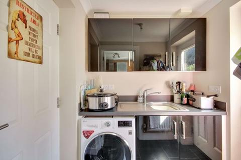 14 Arthurs Lea, Abbotsham, Bideford, EX39 5AN