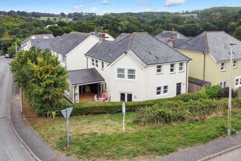 14 Arthurs Lea, Abbotsham, Bideford, EX39 5AN