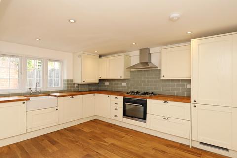 22 New Road, Brentford, TW8 0NX
