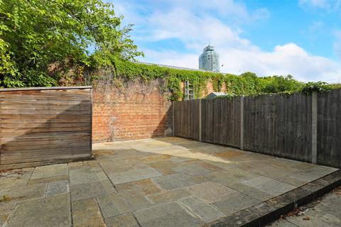 22 New Road, Brentford, TW8 0NX