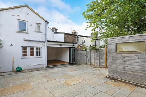 22 New Road, Brentford, TW8 0NX