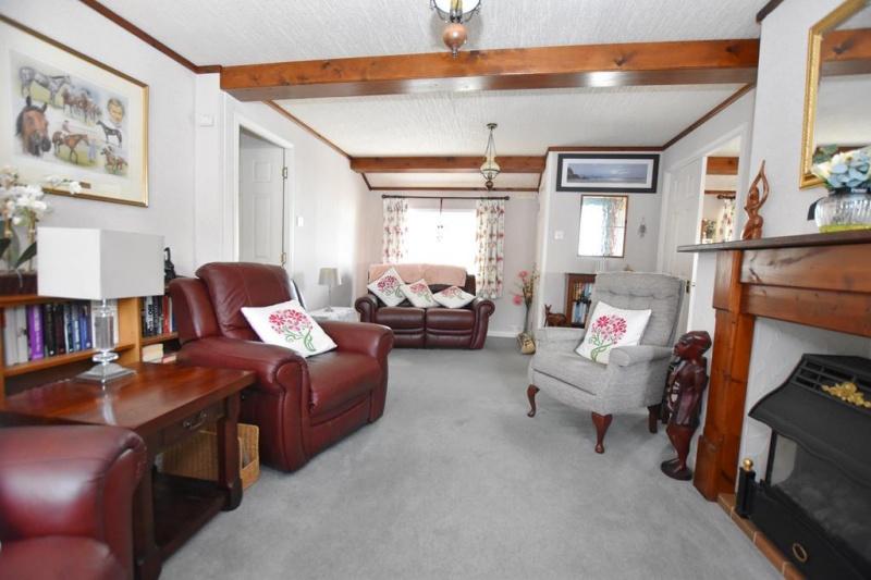 Hillbury Road Alderholt... 2 bed park home £189,950