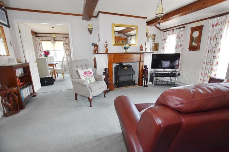Hillbury Road Alderholt... 2 bed park home £189,950