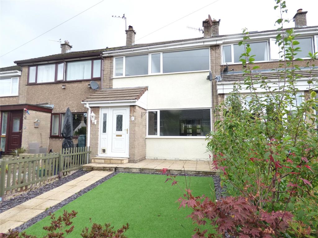 Shire Way, Glossop, Derbyshire, SK13 3 bed terraced house £245,000