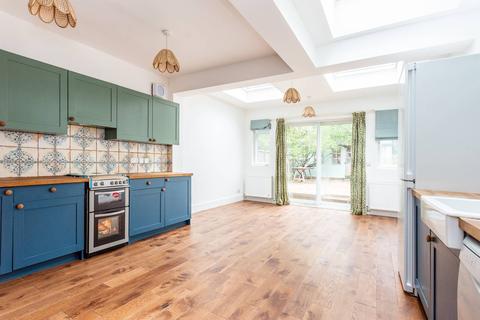 109 Wells House Road, London, NW10 6EA