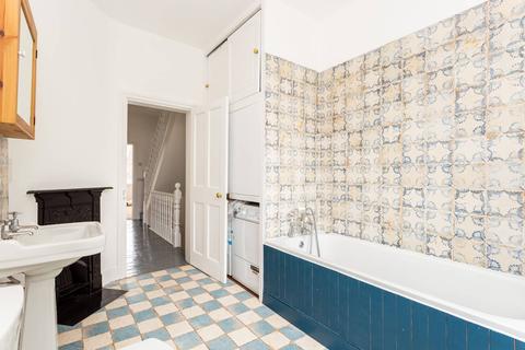 109 Wells House Road, London, NW10 6EA