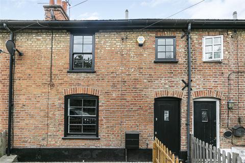 3 bedroom terraced house for sale, Cockfosters Road, Hadley Wood, Hertfordshire, EN4