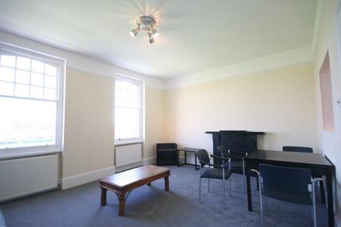 2 bedroom apartment to rent, Comeragh Road, W14
