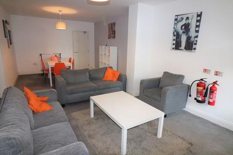 undefined, 107 Boughton