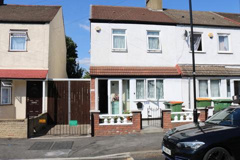 144 Stokes Road, London, E6 3SE