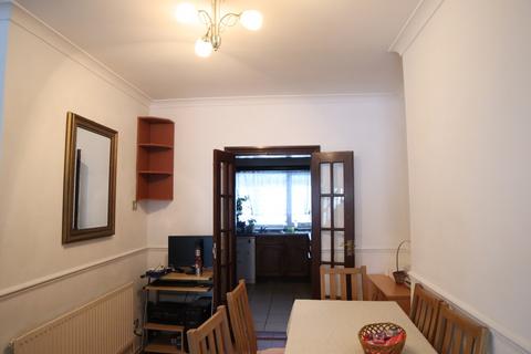 144 Stokes Road, London, E6 3SE