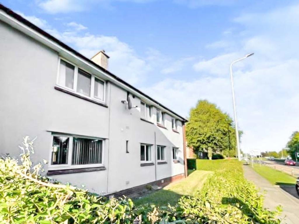 Boyes Path, Rimbleton, Glenrothes 1 bed ground floor flat £52,500