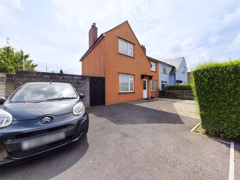 Clarke Street Lower Ely Cardiff CF5 5AL 3 bed semidetached house £
