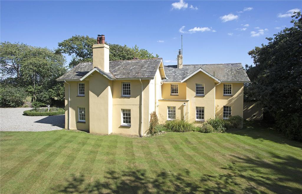 Abererch Road, Pwllheli, LL53 5 bed detached house £975,000