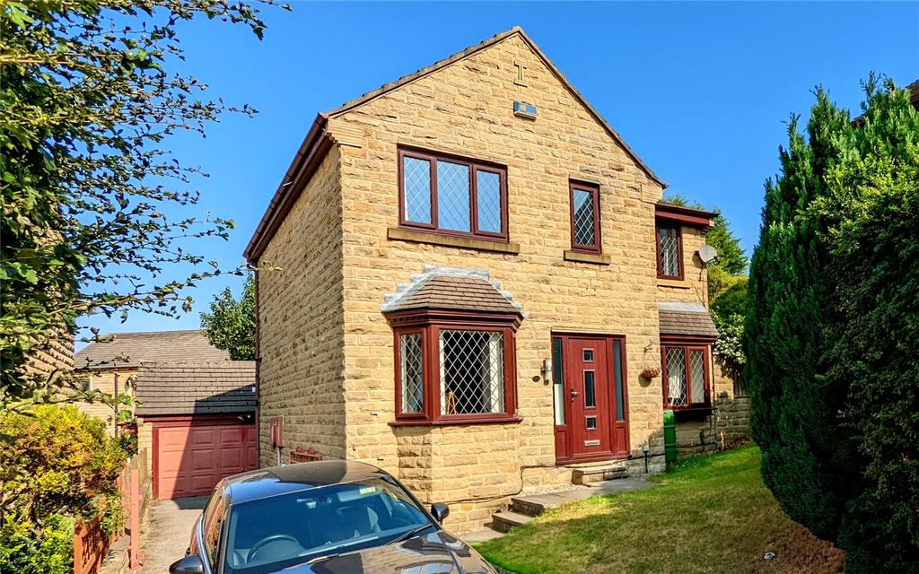 Bracken Close, Mirfield, West Yorkshire, WF14 4 bed detached house for