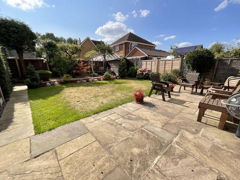 Sutherland Crescent, Blythe Bridge 4 bed detached house £275,000