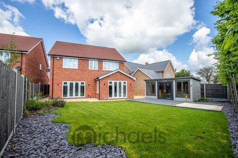 6 Aubrey Close, Earls Colne, Colchester, CO6 2FG